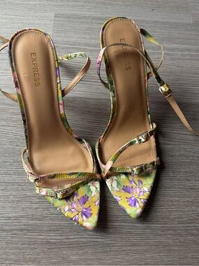 Express Floral Pointed-Toe Ankle-Strap Heels in Yellow, Purple & Green